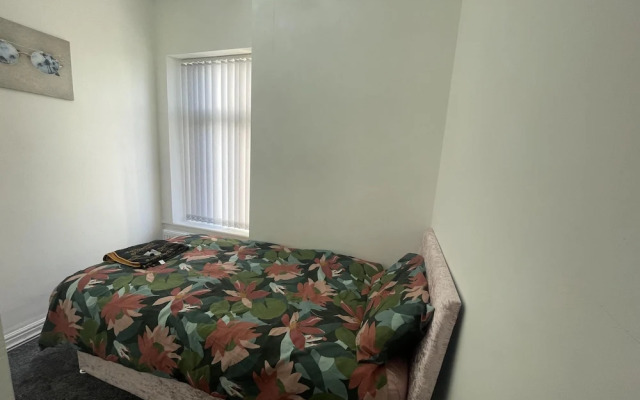 Great House 10mins to Manchester City Centre