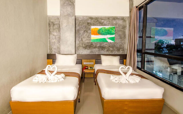 B2 Green Boutique & Budget Hotel