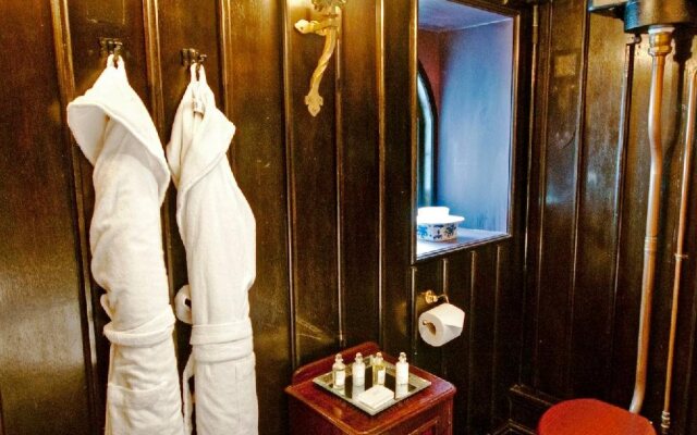 The Gore London – Starhotels Collezione
