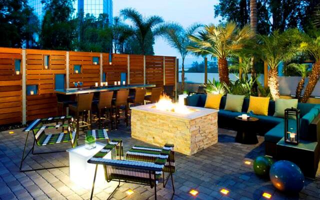 Embassy Suites by Hilton San Diego La Jolla