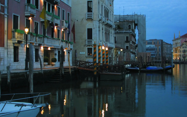 Sina Palazzo Sant'Angelo