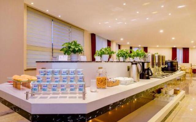 Lavande Hotel Chongqing Jiangbei International Airport T3