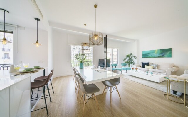 Home Club Antonia Mercé II