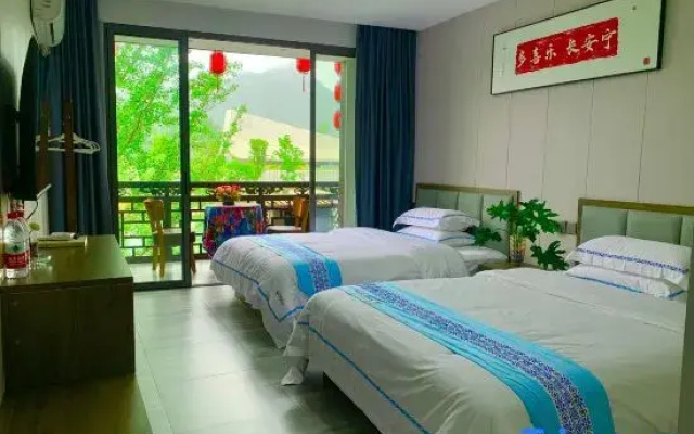 Cuicui Inn (Border Town Tea Cave Scenic Area Branch)