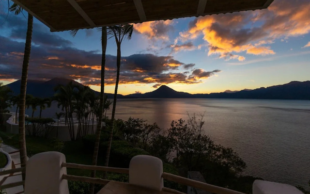 Tzam Poc Resort