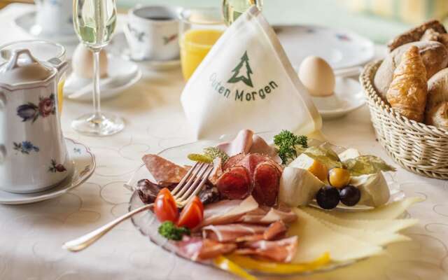 Kaisers Tanne - Premium Alles Inklusive Hotel