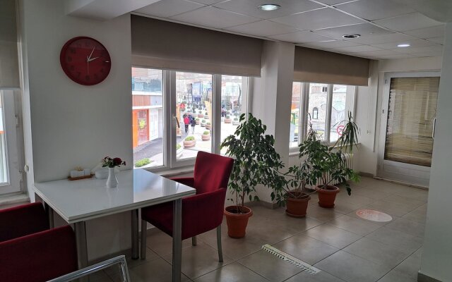 Otel Eratay