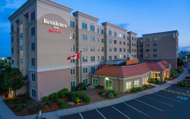 Residence Inn by Marriott Mississauga - Airport Corporate Centre West