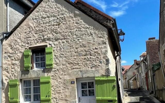 Le Logis Des Remparts, Au Coeur de Sancerre
