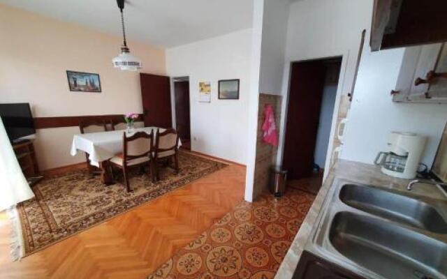 Apartment Želo