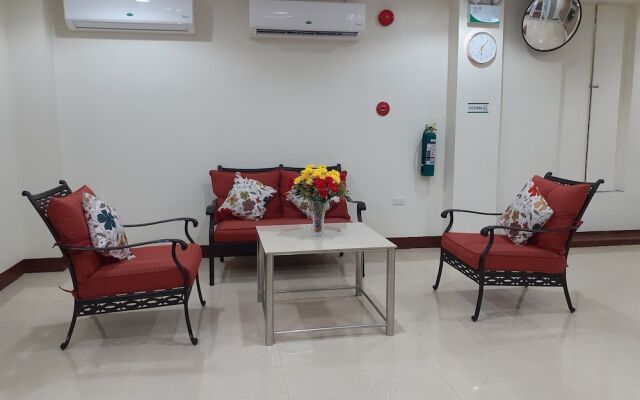 Meaco Royal Hotel - Ilagan