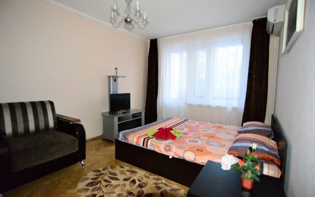 BestFlat24 (БэстФлэт24) на улице Цандера