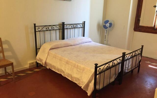 B&B and Hostel Parco Corsini