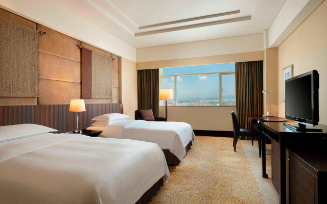 Sheraton Dongguan Hotel – Guest Rooms – Dongguan