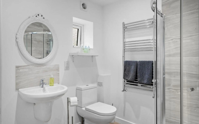 The Clover Lodge, Red Lake Farm Nr Glastonbury