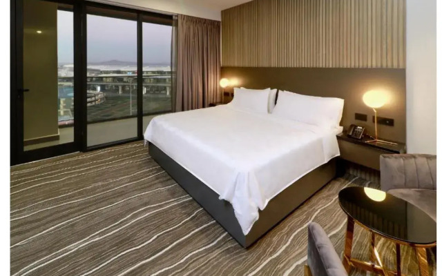 Holiday Inn Hotel and Suites Mexico Felipe Angeles Airport by IHG