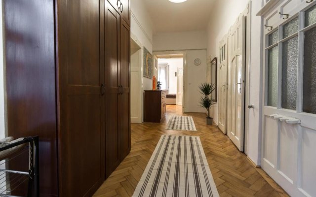 Szasz Buda Vila Apartment