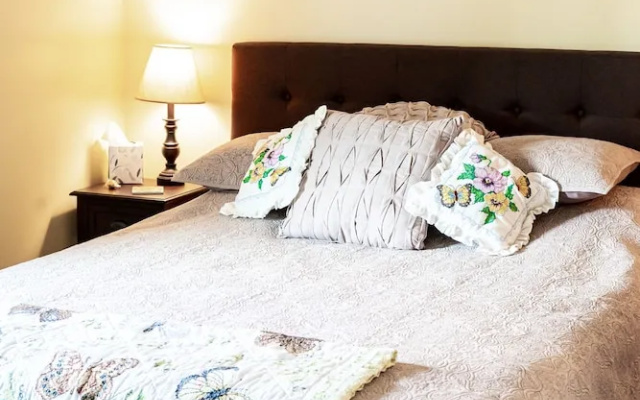 Southern Viking Bed And Breakfast