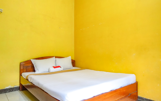 Pondok Sariqu Sunset Road RedPartner