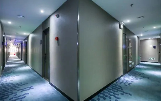 7 Days Premium Hotel (Beijing South Railway Station Jiaomen East Subway Station) – Hotel Rooms – Beijing