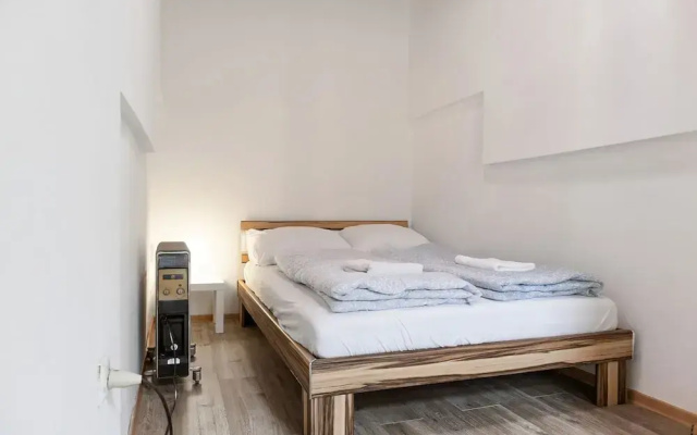 Sweet 2BR Apt Prime Vienna Spot
