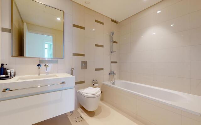 Dubai Harbour- Beach Vista 2 1805