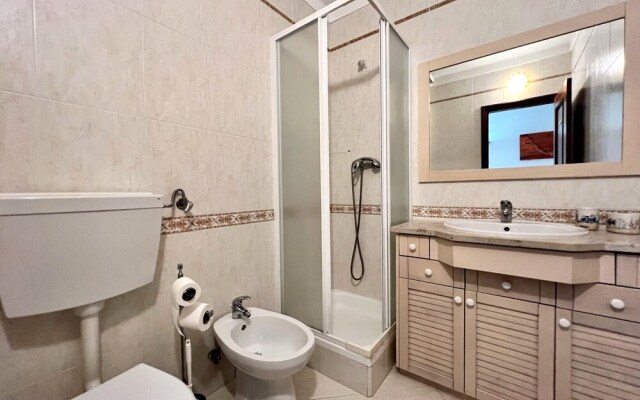 Alvor Paradise With Pool by Homing