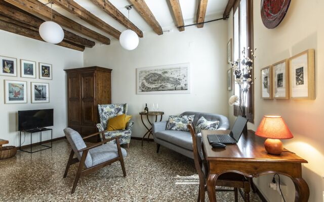 Riva De Biasio Charming Apartment R&R