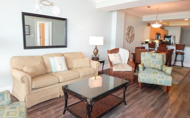 714 Holiday Isle 714 - Shangri La 3 Bedroom Condo