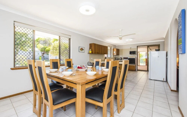 Summer Salt - Stunning View of the Bay