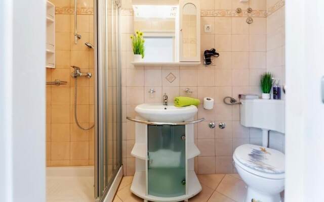 Apartment & Rooms Graciela