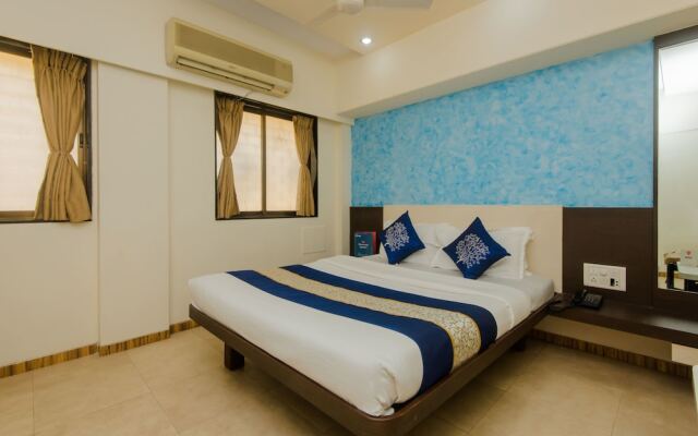 OYO 10248 Hotel Sahar International