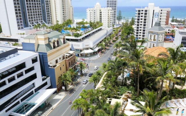 Chevron Renaissance Private Apartments