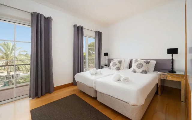 Vilamoura Garden Apartment by Homing