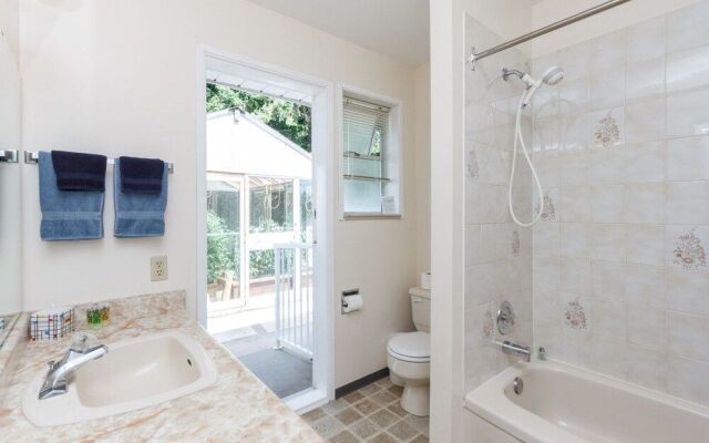 Bayridge Bed and Breakfast