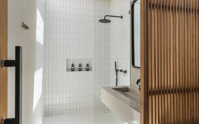 Surf Loft 2 by Alfred in Bali