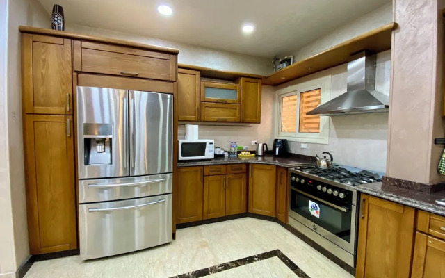 Villa Garden & Prime Location New Cairo By Best of Bedz