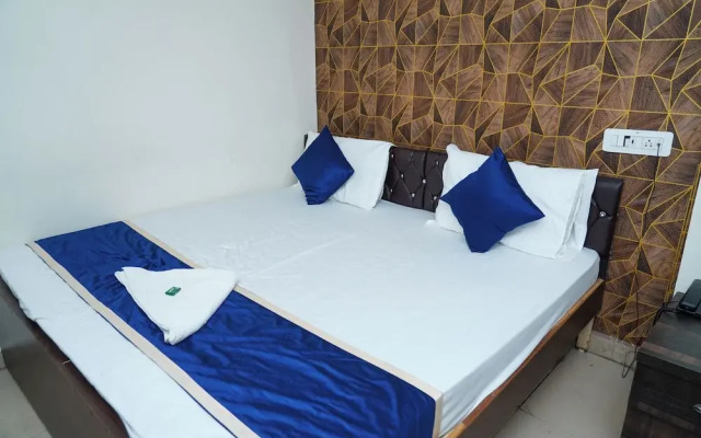 Happy Stay by OYO Rooms