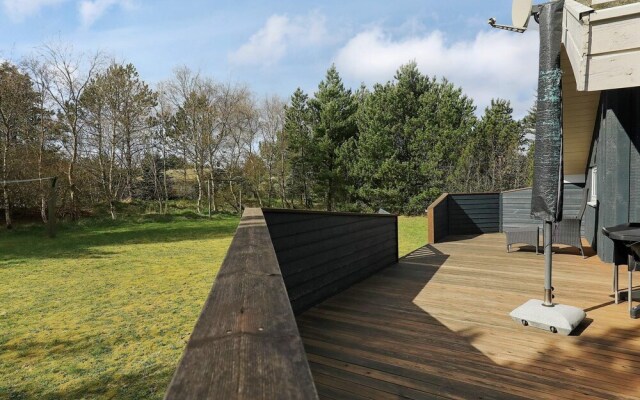 Cozy Holiday Home in Pandrup With Roofed Terrace