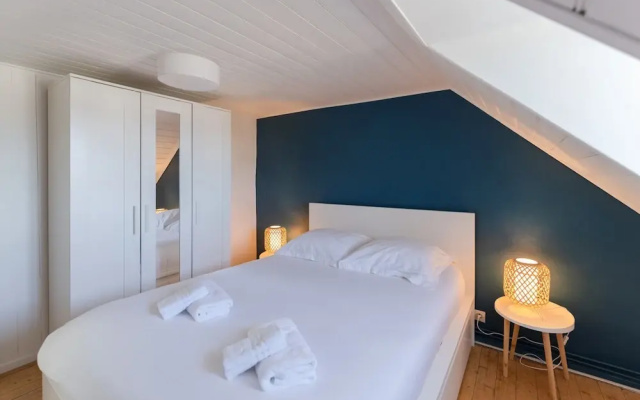 House in Ploudalmezeau by Rock Beach