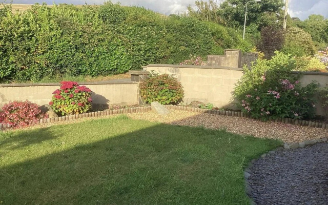 Bungalow by the Beach, Sleeps 6, Snowdonia, Wales