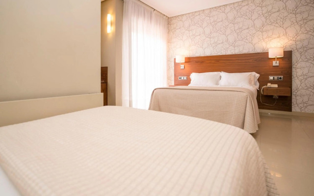 Hotel Pirámide