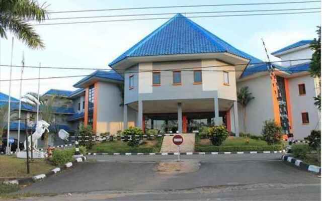 Grand Elty Singgasana Hotel