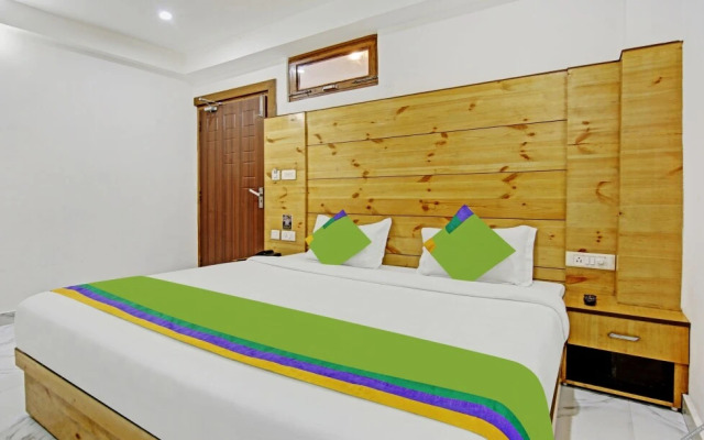 Treebo Trend Winterland