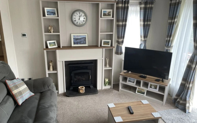 Beautiful 2 Bedroom Lodge With Stunning Views