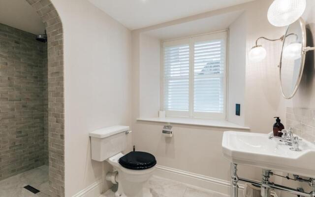 Redland Suites - Apartment 2
