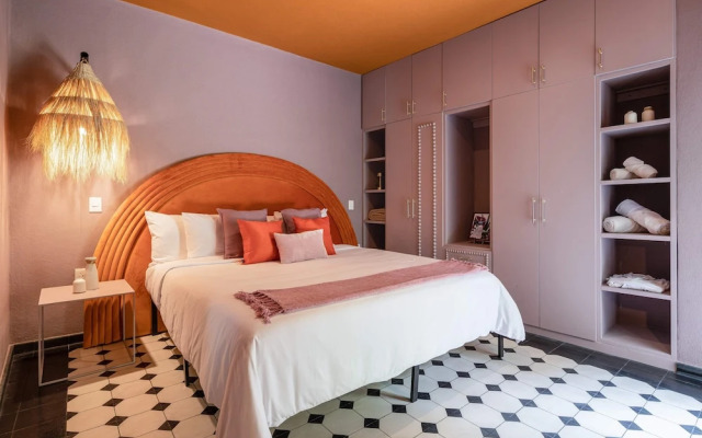 Vibrant 3Bed Villa - A Deco Retreat