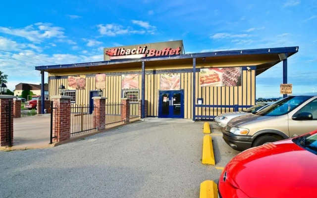 Travelers Inn