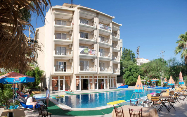 Club Dorado