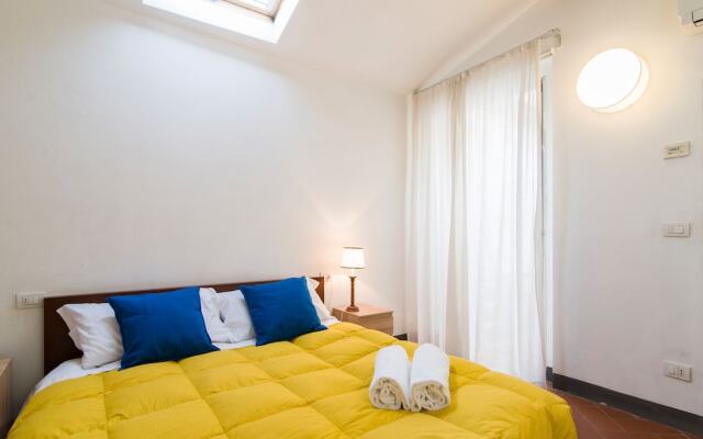 Della Scala Modern Apartment